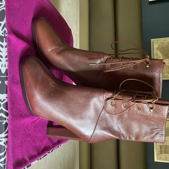 Diane Von Furstenberg Paden Brandy Tumbled Calf Leather Boot sz 8 - Picture 9 of 13